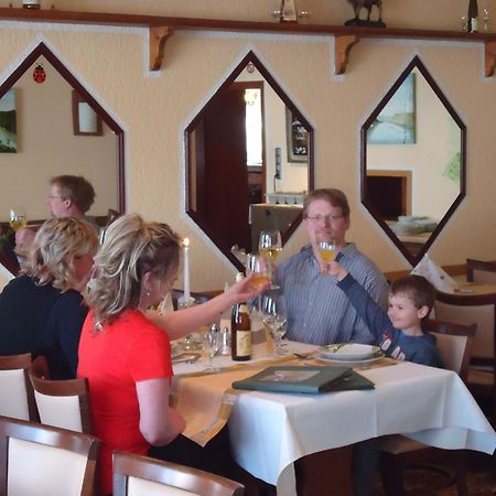 Hotel & Restaurant Beckmanns Winzerhaus Urbar  Экстерьер фото